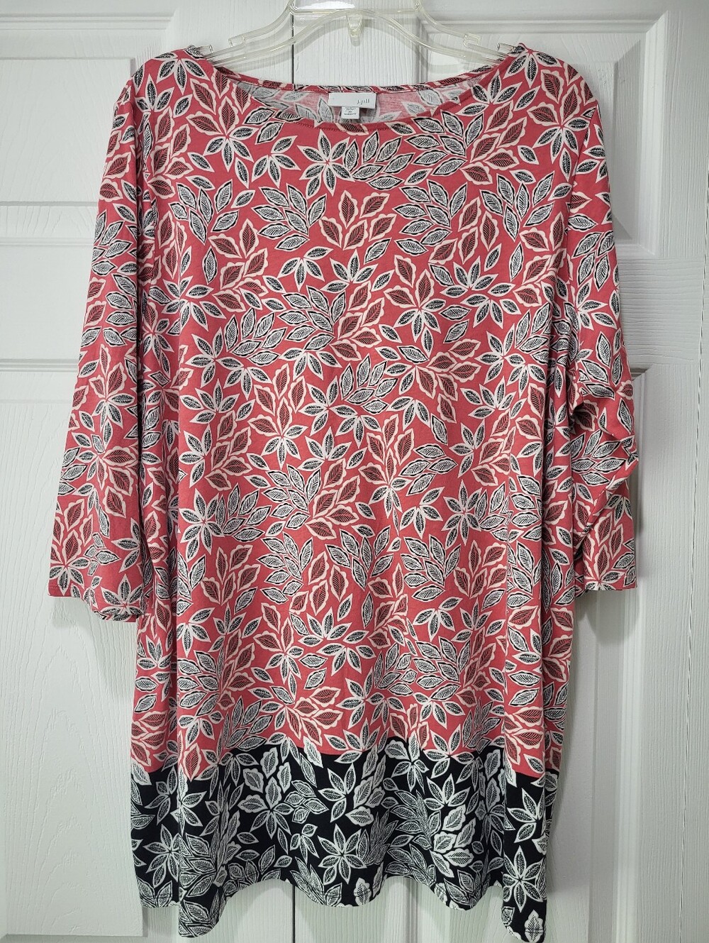 J. Jill Coral Leaf-Print Tunic Top with Black Contrast Hem, 2X
